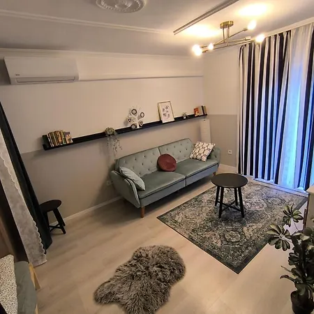 Kislakas Apartment *