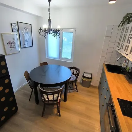 Lägenhet Kislakas